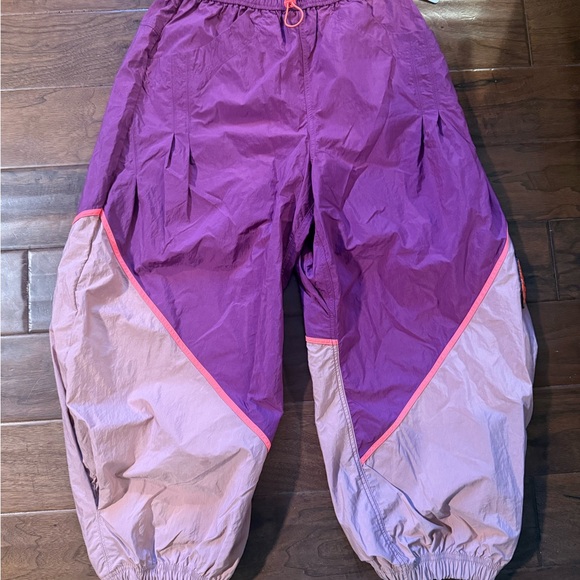 FP Movement Women's Free Throw Pants NWT - Picture 4 of 8